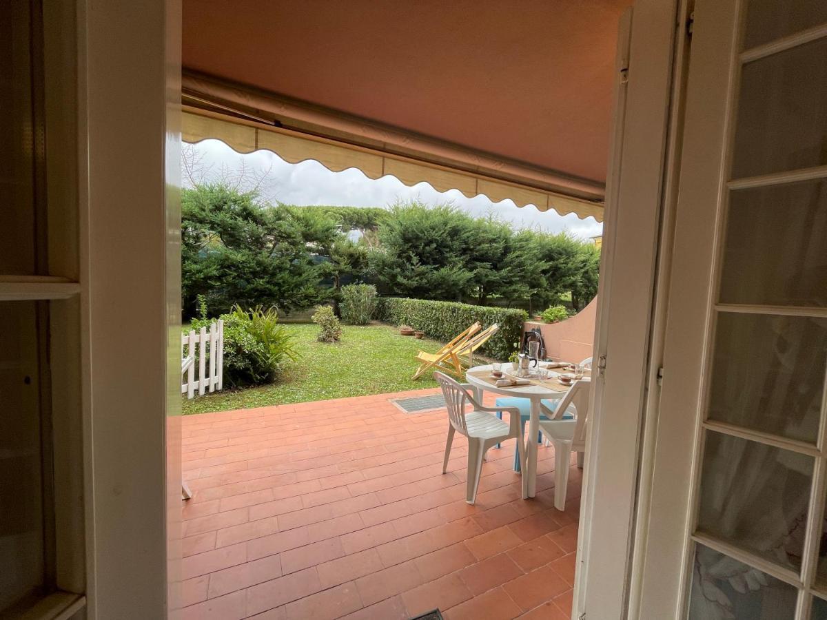 Appartamento Relax In Piscina - Free Parking E Ampio Giardino Loano Esterno foto