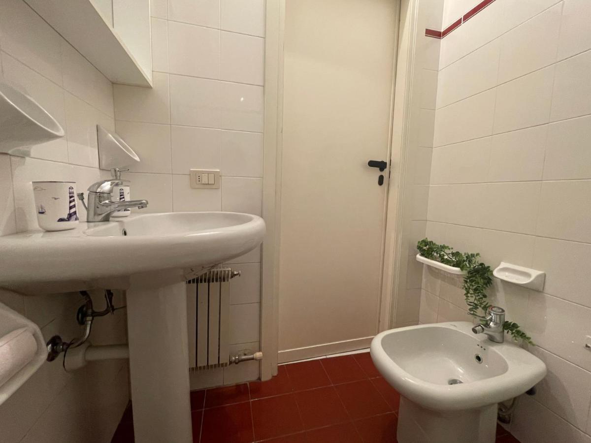 Appartamento Relax In Piscina - Free Parking E Ampio Giardino Loano Esterno foto